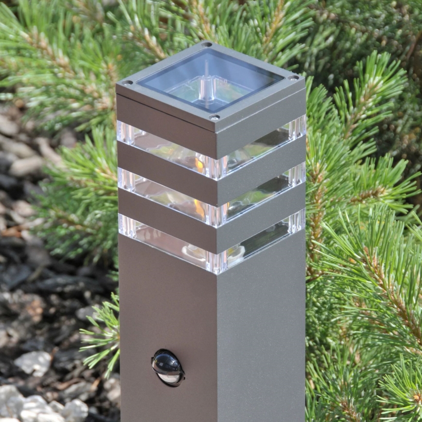 Venkovní lampa se senzorem TEKSAS 1xE27/12W/230V IP44 74 cm grafit