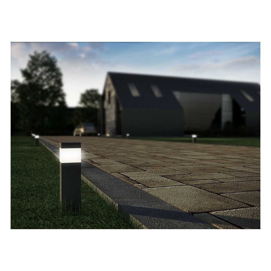 Venkovní lampa se zásuvkou GARD 1xE14/60W/230V SCHUKO IP44