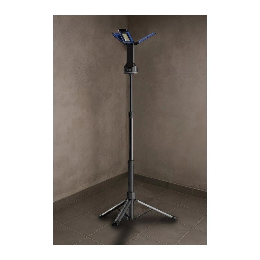 Viking - LED Nabíjecí reflektor se stojanem 3xLED/5V IPX4 7000 lm 4000 mAh