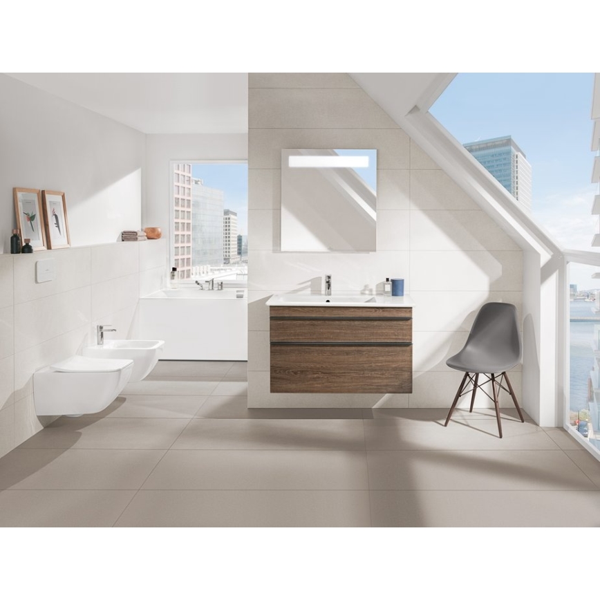 Villeroy & Boch 4611RL01 - Závěsné WC s prkénkem SoftClose VENTICELLO keramika/bílá