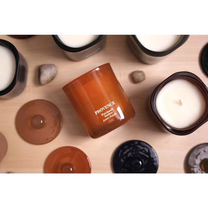 Vonná svíčka PATCHOULI JANTAR 180g 25 hod.