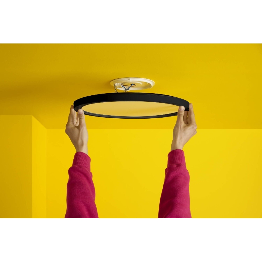 WiZ - LED RGB Stmívatelné stropní svítidlo SUPERSLIM LED/32W/230V 2700-6500K Wi-Fi černá