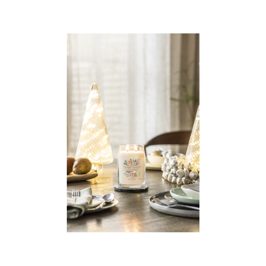 Yankee Candle - Vonná svíčka WHITE SPRUCE & GRAPEFRUIT velká 567g 60-90 hod.
